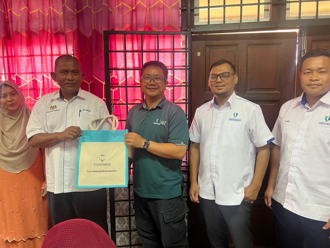 UMPSA DAN SK CHEROK PALOH RANCANG TRANSFORMASI SEKOLAH KURANG MURID MELALUI PROGRAM SEKOLAH ANGKAT MADANI